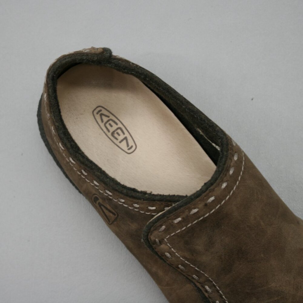 Keen Brown Flats with Durable Rubber Sole and Slip-On Design - Picture 7 of 12